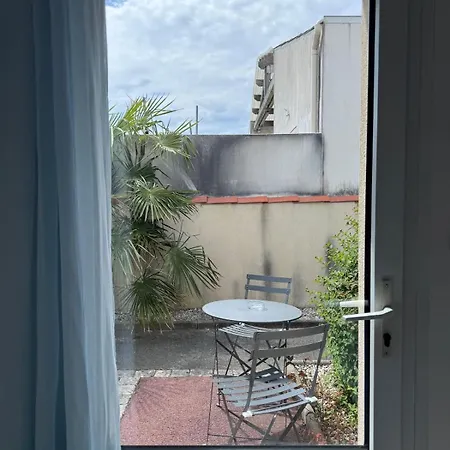Appart-hotel Du Drapeau Bleu Kiwi *