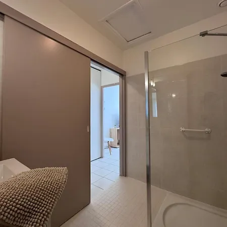 Appart-hotel Du Drapeau Bleu Kiwi Aytré