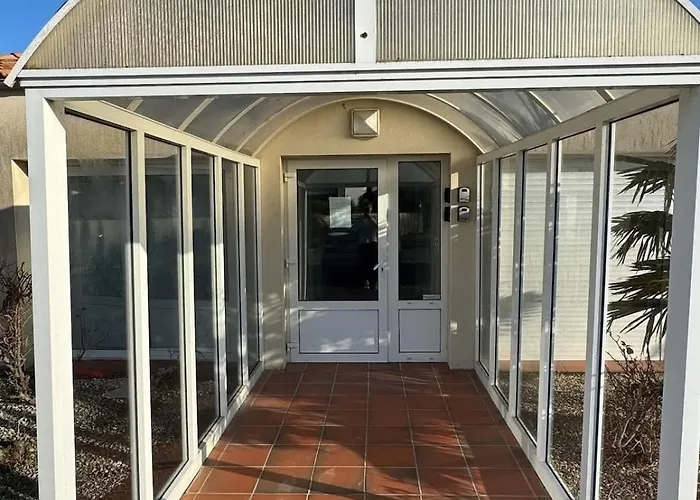 Appart-hotel Du Drapeau Bleu Kiwi Апартаменты *